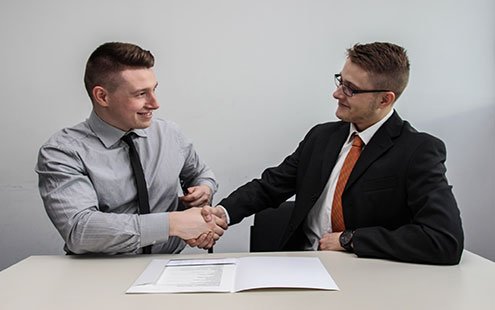 KAF SERVICE Finance Berater präsentiert eine Finanzierungslösung